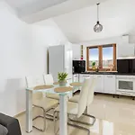Apartment Bailey